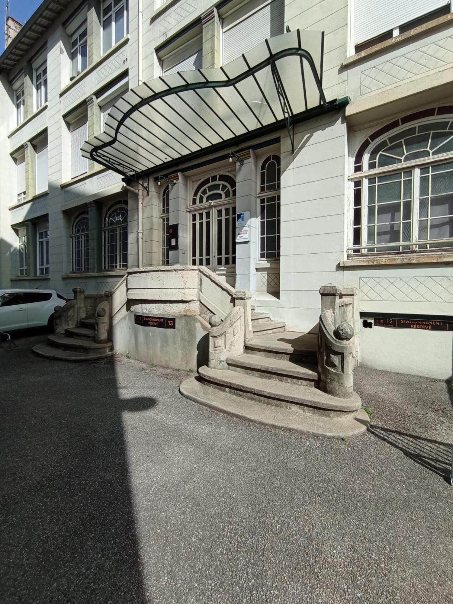 Le 12 Wifi Neuf App 01 Apartment Сент Етиен Екстериор снимка